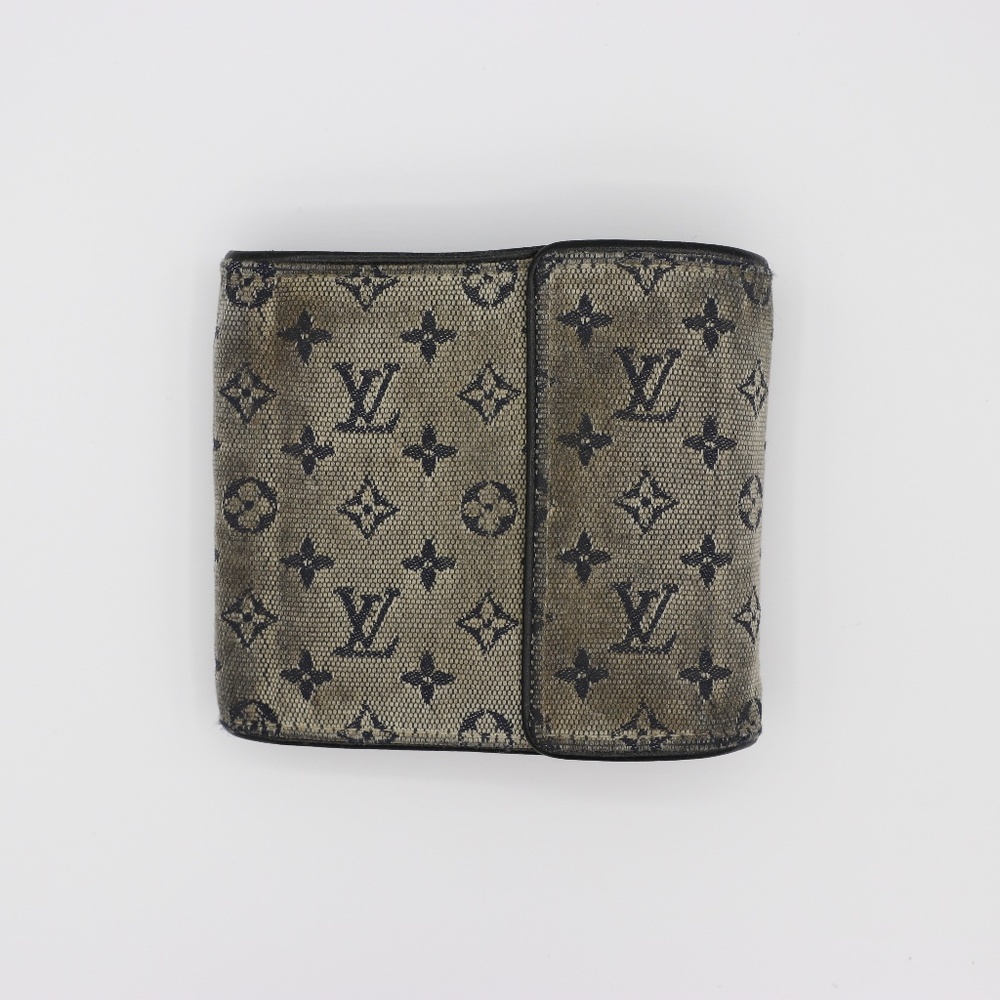 Louis Vuitton wallet